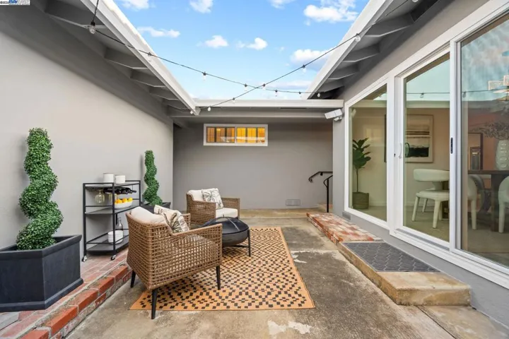 2941 Muirfield Circle, San Bruno, California 94066