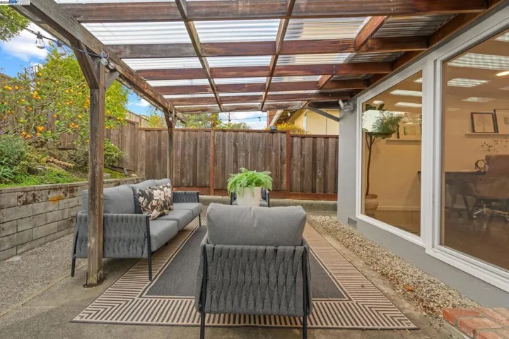 2941 Muirfield Circle, San Bruno, California 94066