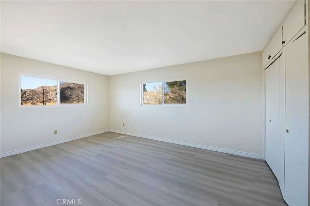 19665 Grey Mountain Road, Adelanto, California 92301 home-pic-4