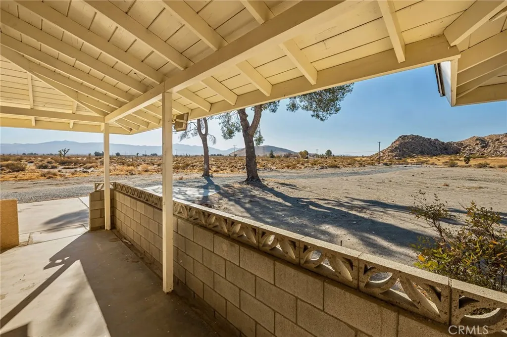 19665 Grey Mountain Road, Adelanto, California 92301 home-pic-24