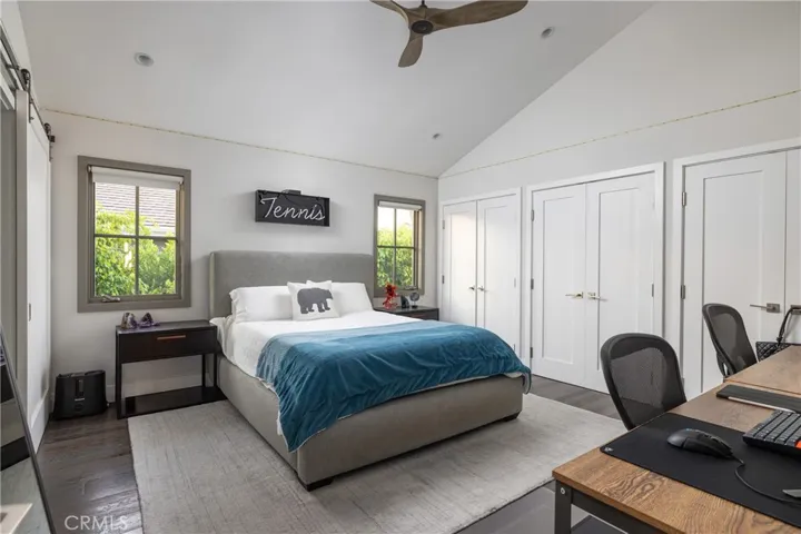10 Weybridge Court, Newport Beach, California 92660