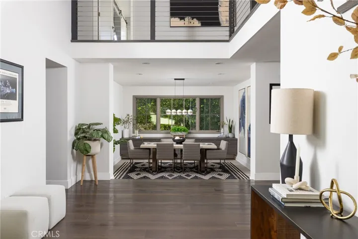 10 Weybridge Court, Newport Beach, California 92660
