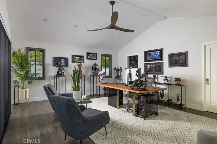 10 Weybridge Court, Newport Beach, California 92660