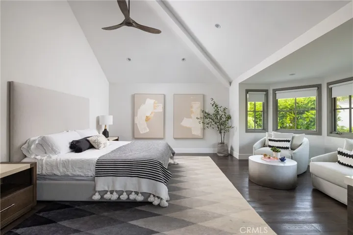 10 Weybridge Court, Newport Beach, California 92660