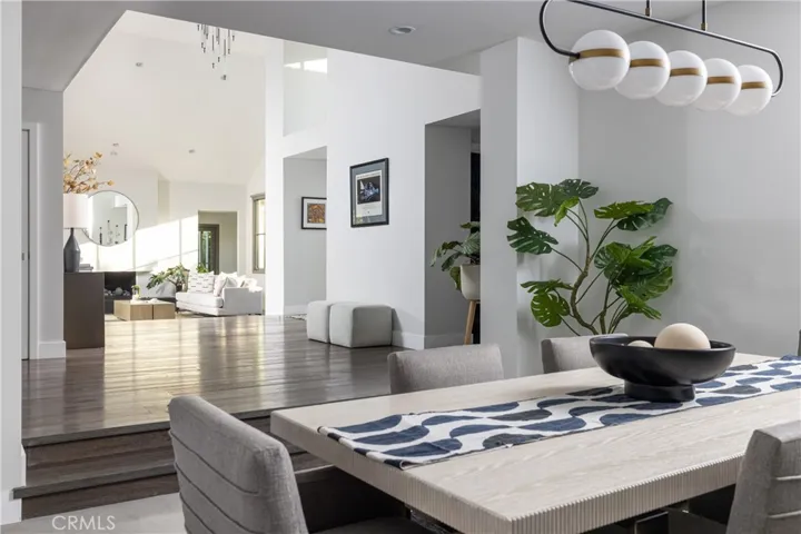 10 Weybridge Court, Newport Beach, California 92660