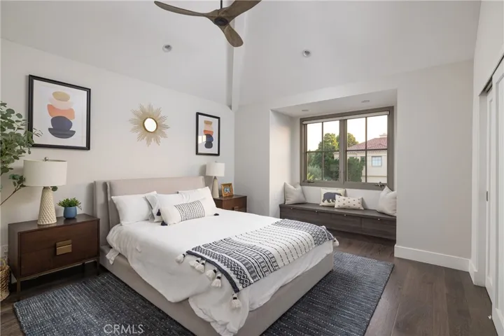 10 Weybridge Court, Newport Beach, California 92660
