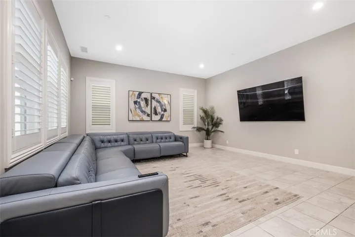 58 Zion Drive, Lake Forest, California 92630