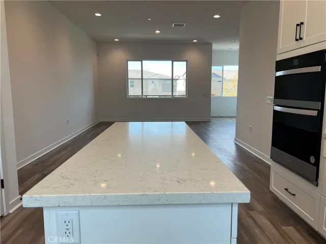 1081 Cadence, Irvine, California 92618