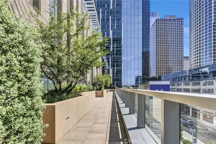 877 Francisco Street 505, Los Angeles, California 90017