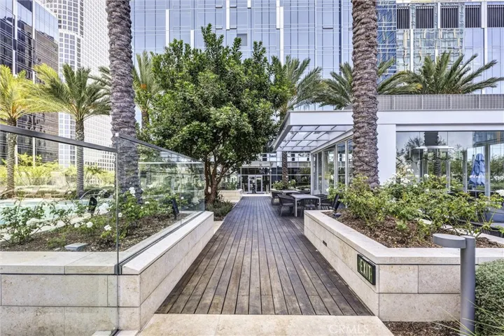 877 Francisco Street 505, Los Angeles, California 90017