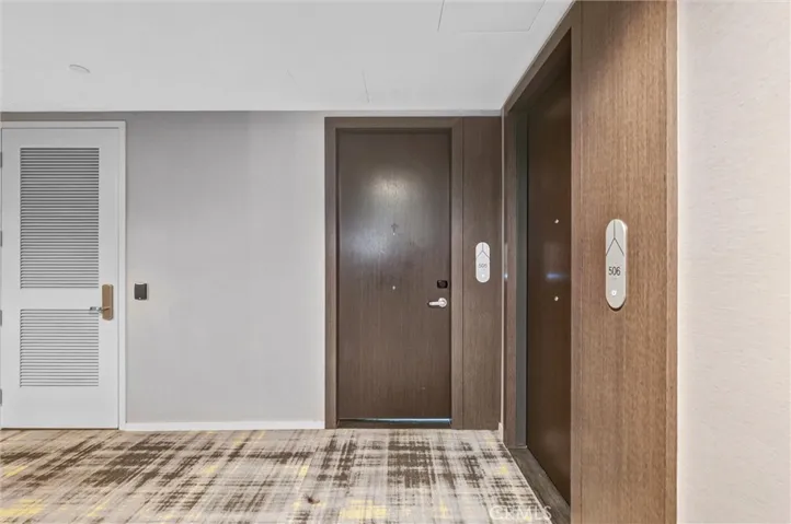 877 Francisco Street 505, Los Angeles, California 90017