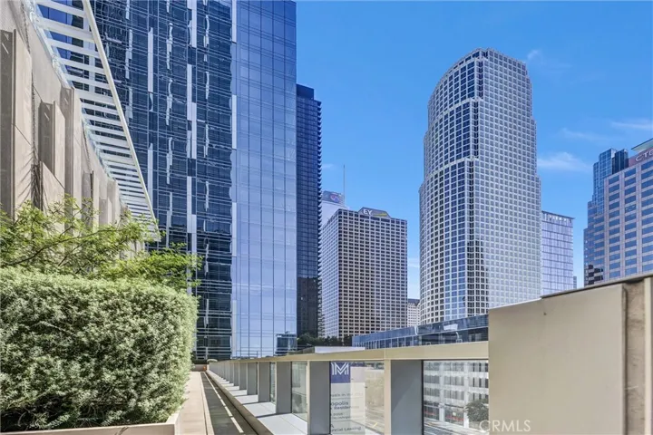 877 Francisco Street 505, Los Angeles, California 90017