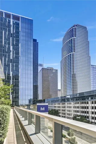 877 Francisco Street 505, Los Angeles, California 90017