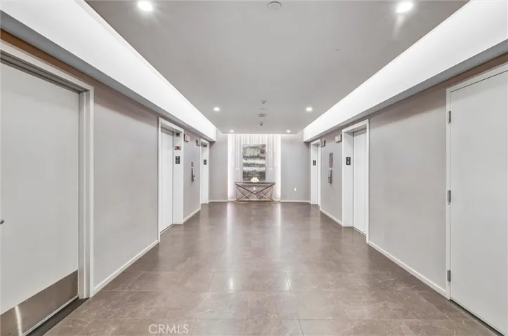877 Francisco Street 505, Los Angeles, California 90017