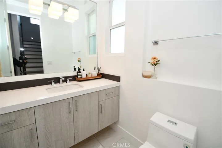 2016 Perry Ave #b, Redondo Beach, California 90278
