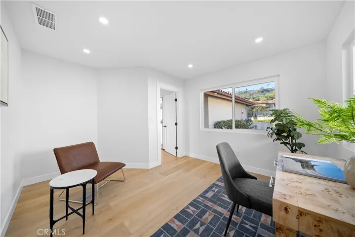 6518 Sandy Point Court, Rancho Palos Verdes, California 90275