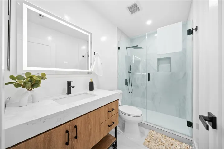 6518 Sandy Point Court, Rancho Palos Verdes, California 90275