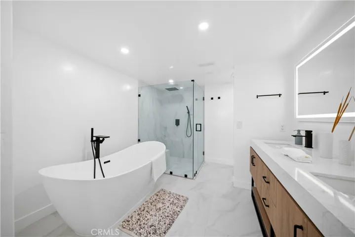 6518 Sandy Point Court, Rancho Palos Verdes, California 90275