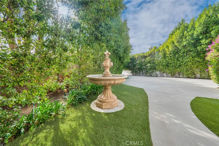19517 Celtic Street, Porter Ranch, California 91326