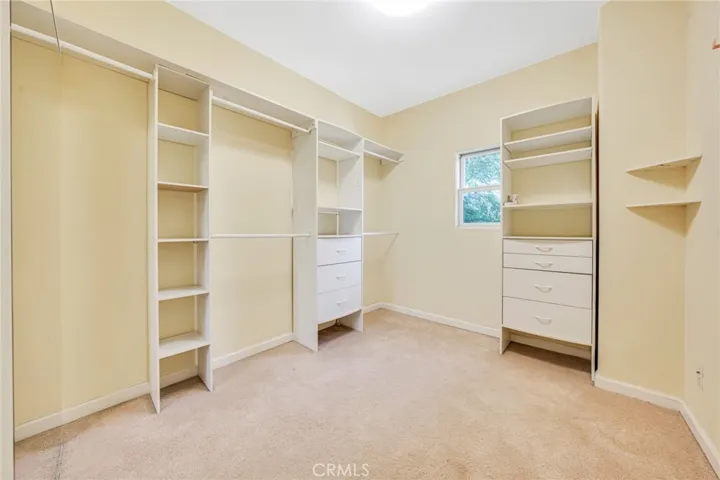 19517 Celtic Street, Porter Ranch, California 91326