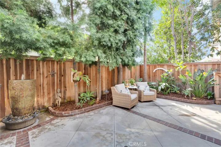 14 Sherwood Drive, Aliso Viejo, California 92656