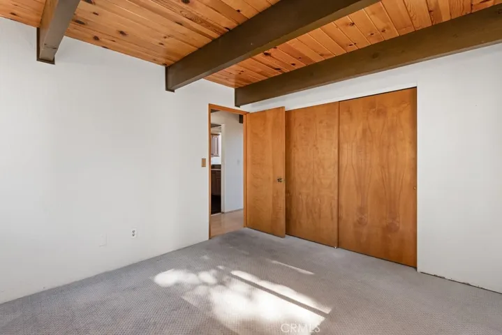 1993 Nob Hill Drive, Running Springs, California 92382