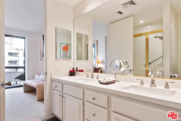 2131 Century Park Lane 318, Los Angeles, California 90067
