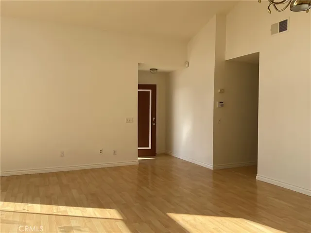 1905 Yvonne, West Covina, California 91792
