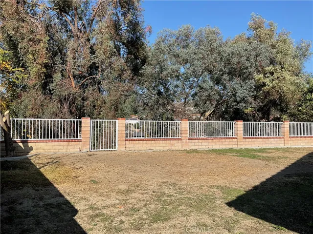 1905 Yvonne, West Covina, California 91792