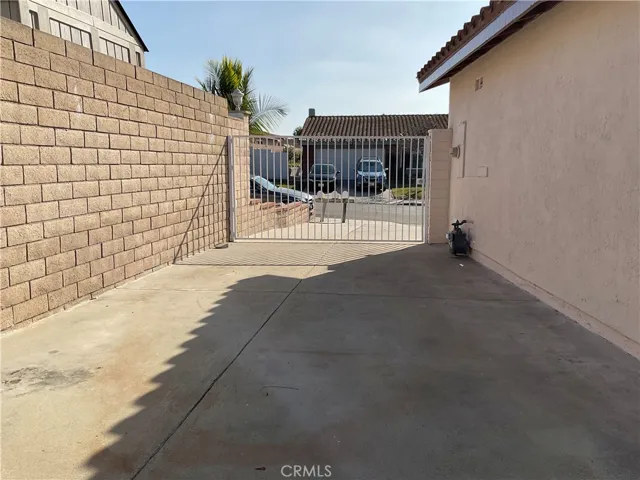 1905 Yvonne, West Covina, California 91792
