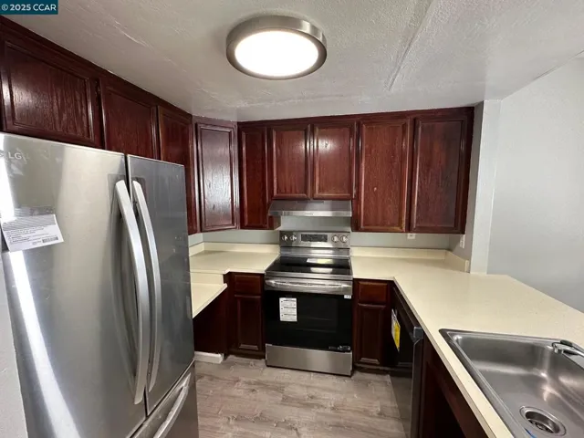 3655 West Ct., Richmond, California 94806