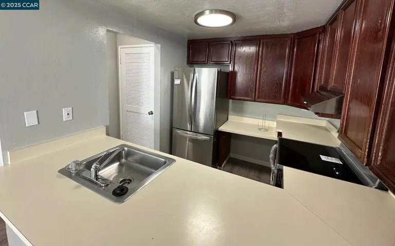 3655 West Ct., Richmond, California 94806