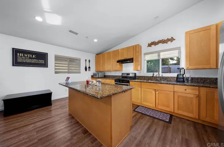 2624 E 3rd St, National City, California 91950