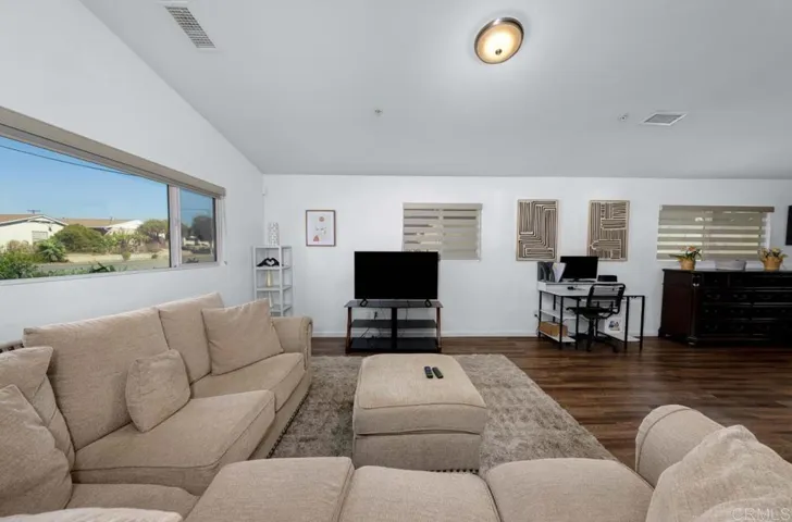 2624 E 3rd St, National City, California 91950