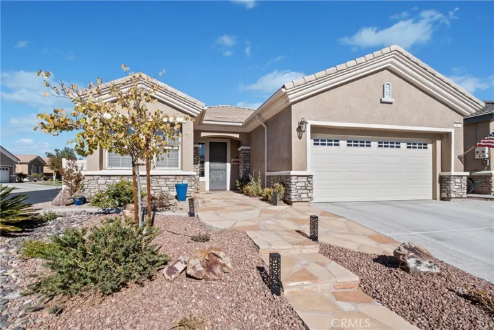10511 Silverwood Road, Apple Valley, California 92308