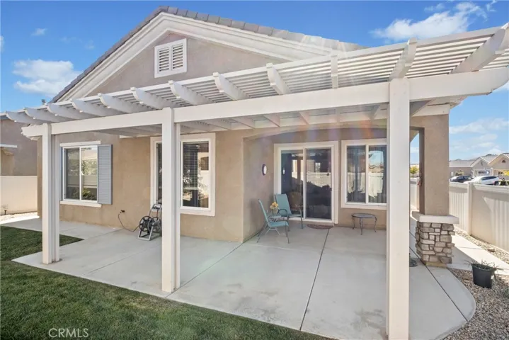 10511 Silverwood Road, Apple Valley, California 92308