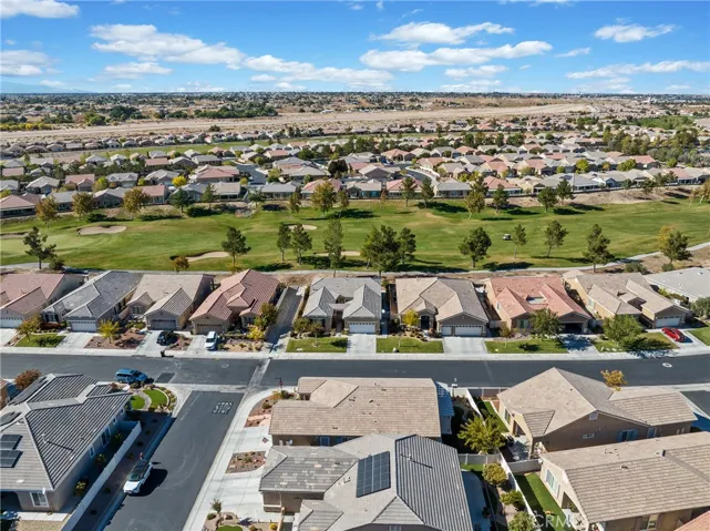 10511 Silverwood Road, Apple Valley, California 92308