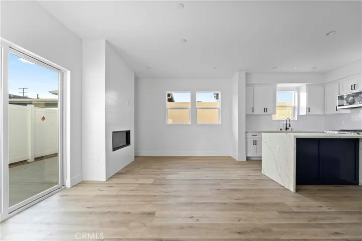 2821 190th Street B, Redondo Beach, California 90278