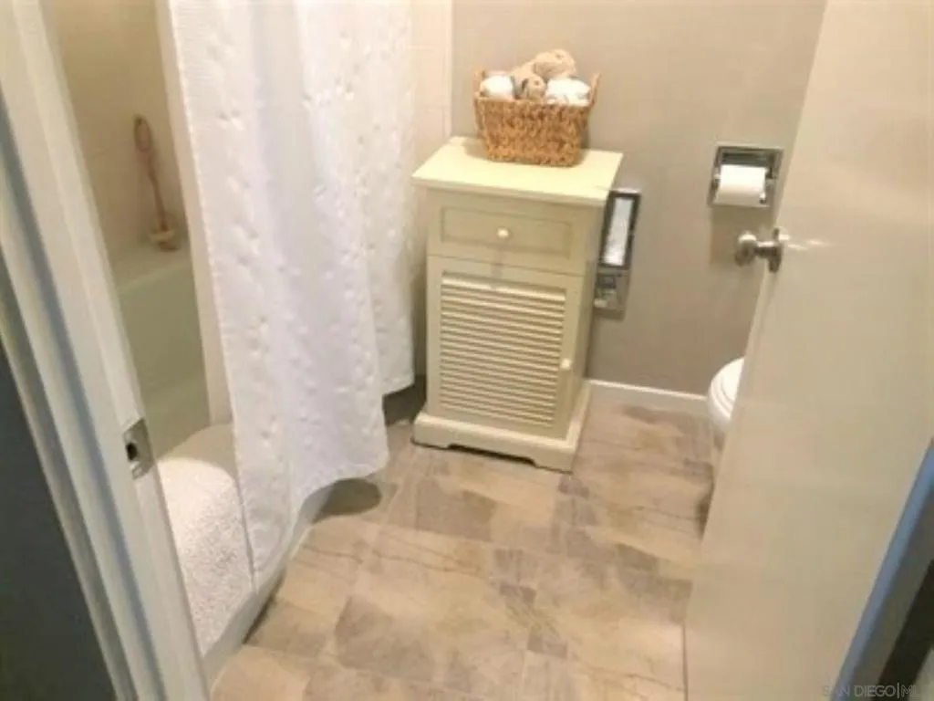 2005 Costa Del Mar Road 630, Carlsbad, California 92009 home-pic-6