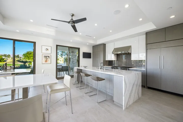 20-print-VN_Montecito_OPMG_1224_020