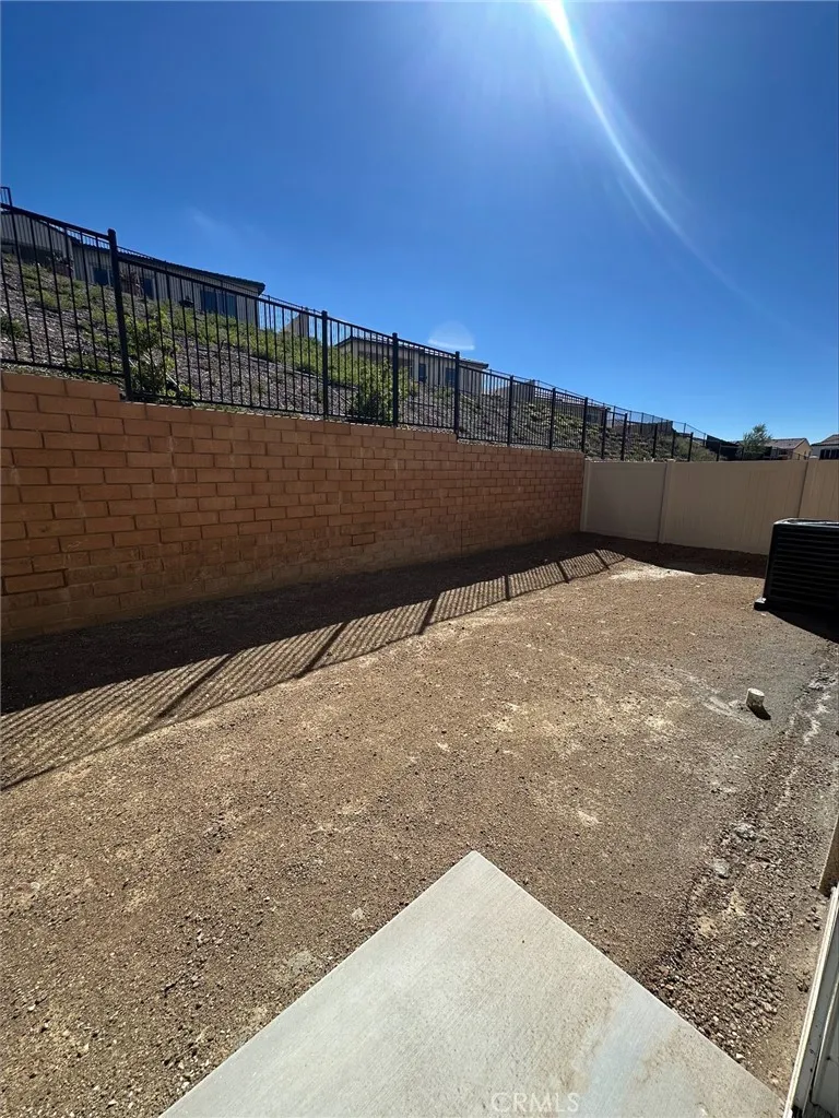 23790 Moonrise Court, Corona, California 92883 home-pic-12