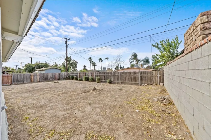 7012 Newbury Avenue, San Bernardino, California 92404