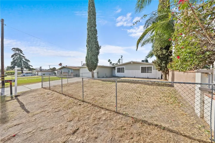 7012 Newbury Avenue, San Bernardino, California 92404