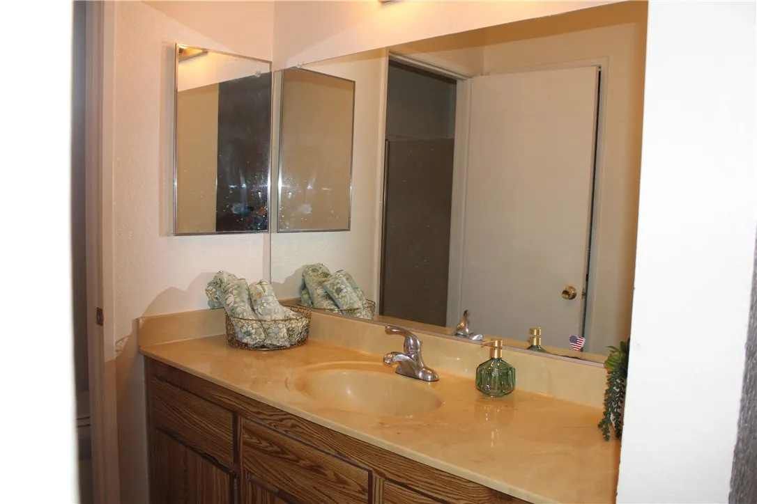 12141 Centralia Street 119, Lakewood, California 90715 home-pic-17