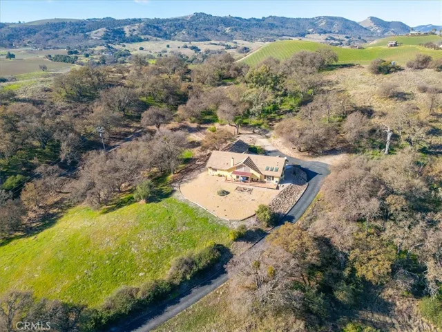 1885 Nacimiento Lake Drive, Paso Robles, California 93446
