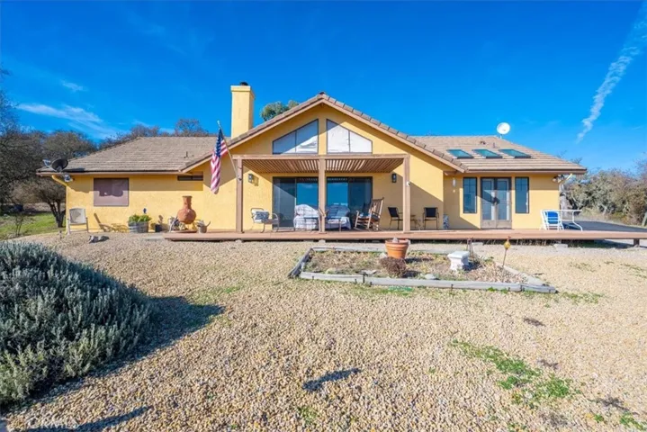 1885 Nacimiento Lake Drive, Paso Robles, California 93446