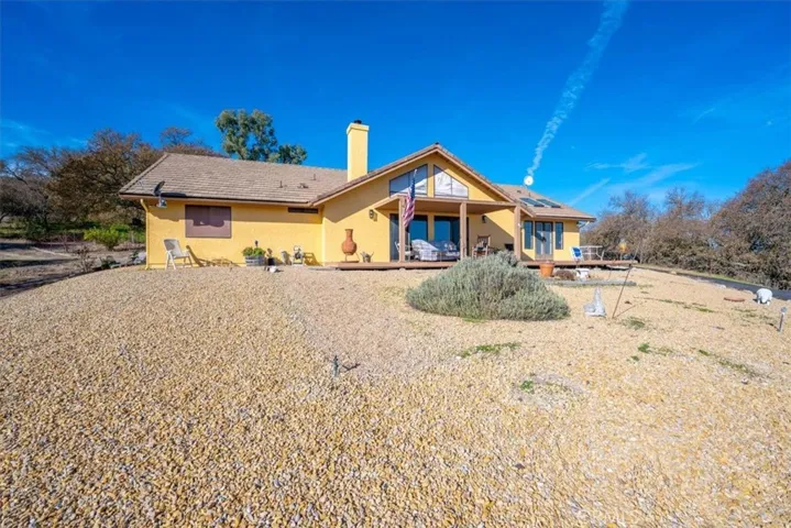 1885 Nacimiento Lake Drive, Paso Robles, California 93446