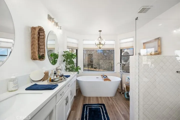 1885 Nacimiento Lake Drive, Paso Robles, California 93446