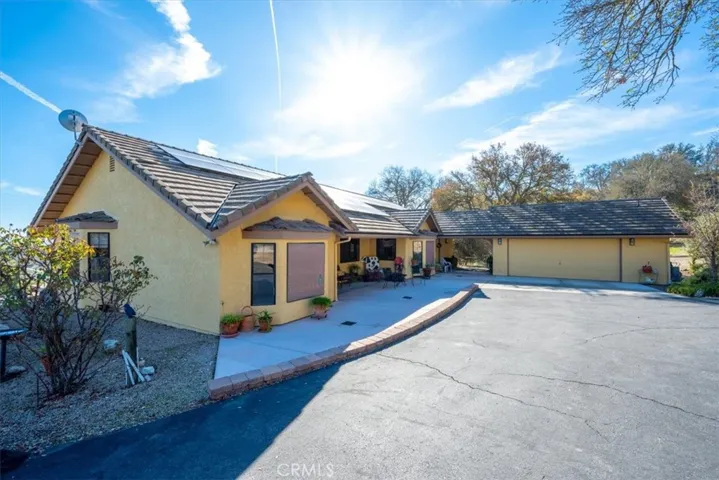 1885 Nacimiento Lake Drive, Paso Robles, California 93446