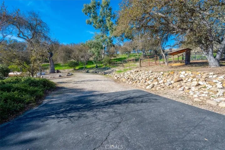 1885 Nacimiento Lake Drive, Paso Robles, California 93446